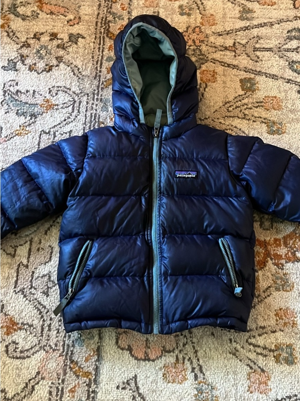 Patagonia Hi-Loft Navy Blue Puffer Jacket with Hood